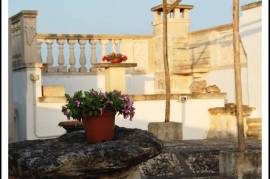 Stunning 3 Bed Townhouse For Sale in Poggiardo Puglia