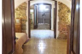 Stunning 3 Bed Townhouse For Sale in Poggiardo Puglia