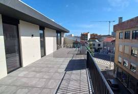 New 3 bedroom penthouse in Leça da Palmeira with Terrace and Premium Finishes