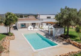 Loulé - 4 Bed Villa Goldra