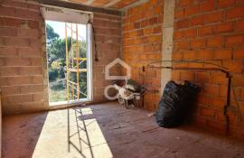 House 3 Bedrooms +1 for sale in Darque