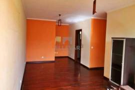 APARTMENT IN CANIÇO T1 WITH PATIO