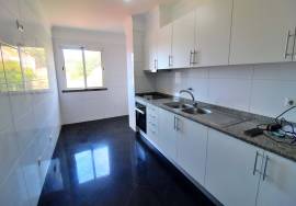 REFURBISHED 2 BEDROOM APARTMENT IN CAMACHA