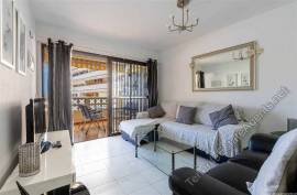 2 Bed, 1 Bath Apartment For Sale in Cerromar, Los Cristianos 279,975€