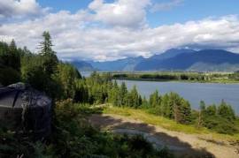 Waterfront Plot of land for sale in Vancouver Area British Columbia