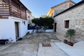 ZADAR, SKROČINI - Two renovated stone houses in a prime location