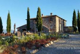 Restored stone country house in Radicofani, Siena