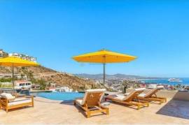 Villa-House for sale in Baja-California-Sur Mexico