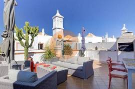 Cabanas de Tavira, 2 bedroom apartment with 3 terraces in Quinta da Gomeira, top floor.