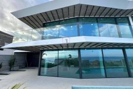 House - 4 Bedrooms - Funchal