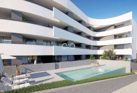 Superb 2 bedroom apartment at Porto de Mós beach.