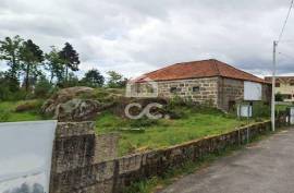 Opportunity in Tondela – 204m² Stone Construction with Large Land