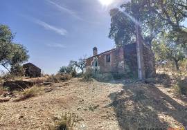 Farmhouse with 360º view