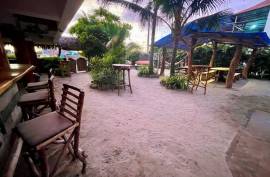 Stunning Hostel Coco Loco For Sale in Canoa