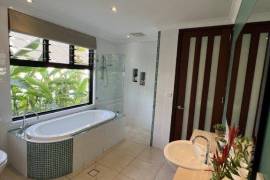 Luxury 5 bed House For Sale in Port Vila