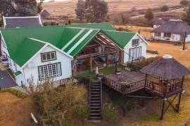 Stunning Farmhouse & Separate Cottages For Sale in Kokstad KwaZulu-Natal South