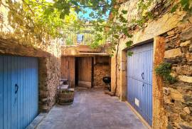 Beautiful Stone Buildings With Main House, Independent Gite, Annexes, Terraces And Pool Very Charming