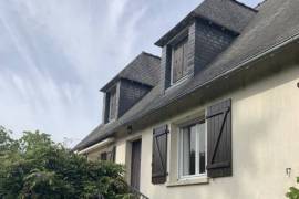 Detached House with Garden With Open View