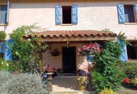 Elegant property 5 minutes from Marciac