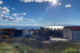 RIJEKA, TRSAT - BAUGRUNDSTÜCK MIT MEERBLICK FÜR EIN FAMILIENHAUS IN TOLLER LAGE!!! GELEGENHEIT!!!