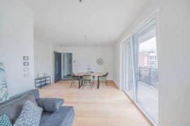 Five Room Apartment - Bolzano-Aslago/Oltrisarco. Beautiful newly built apartment with two balconies