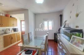 FOR INVESTORS! 2 bedroom villa for investment, with good profitability - ELVAS