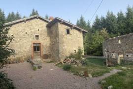 Rustic Farmhouse & Gite For Sale In Viscomtat Auvergne