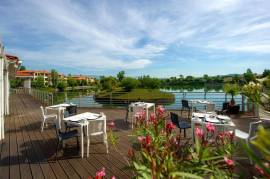 Luxury 2 Bed Apartment For Sale in Mandelieu Riviera Resort French