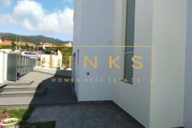 3 bedroom villa with pool in Prazeres, Calheta