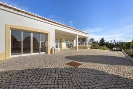 Carvoeiro - Office Space with Stunning Golf Course Views