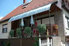 Eladó családi ház a Balatonnál
