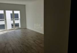 Apartment 2nd floor / T3 / New / Montijo