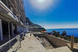 3 Bedroom House - The Comfort of Contemporary Life in Calheta