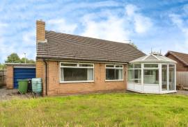 3 bedroom, Detached bungalow for sale