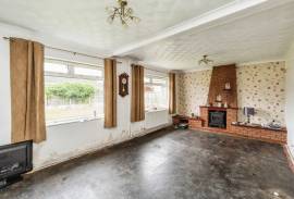 3 bedroom, Detached bungalow for sale