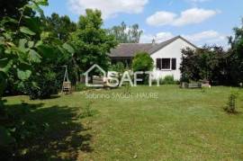 Pavillon sur sous-sol, quatre chambres et jardin