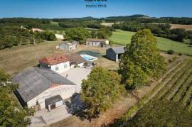 Maison à vendre 6 pièces et dépendances proche de MONFLANQUIN (47) sur 2,6ha de terrain