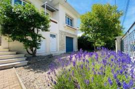 BORDEAUX CAUDERAN Centre : Maison lumineuse et spacieuse de 184 m², jardin, garage