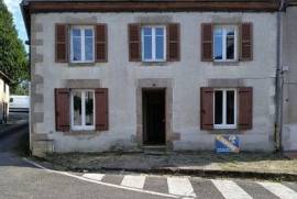 HAUTE-VIENNE Pretty town house completely renovated