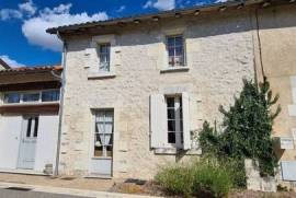 Riverside property for sale south Charente