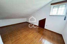 House for rent in S. Pedro de France - Carcavelos - Viseu