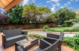 Luxury 4 Bed House For Sale in Roodepoort Johannesburg South