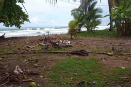 Excellent Beachfront land for sale in Quepos Costa