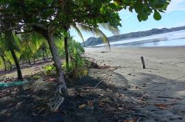 Excellent Beachfront land for sale in Quepos Costa