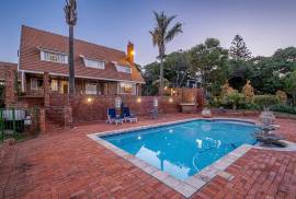 Stunning 4 Bed Villa For Sale in Port Elizabeth South