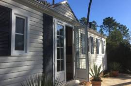 Excellent Mobile Home for Sale in Domaine du Pin de la Legue Frejus Cote d-Azur