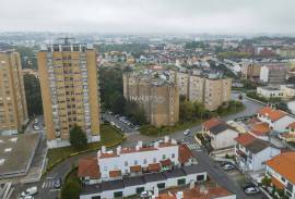 Fantastic 3 bedroom apartment with 3 fronts, on a top floor, in Gueifães, Maia – Not to be missed!