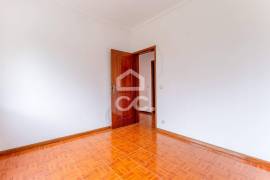 3 bedroom house for sale in Nogueira da Maia