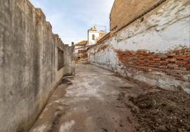 House for reconstruction, Almeirim