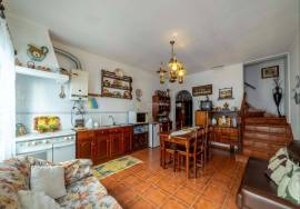 House 4 Bedrooms - Assumar / Monforte